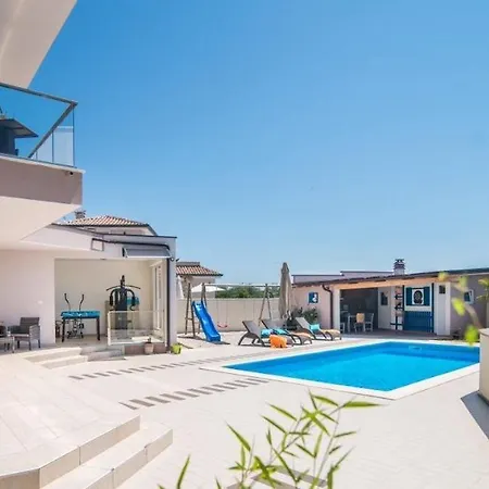 度假居 Lihnidos Istria Galižana